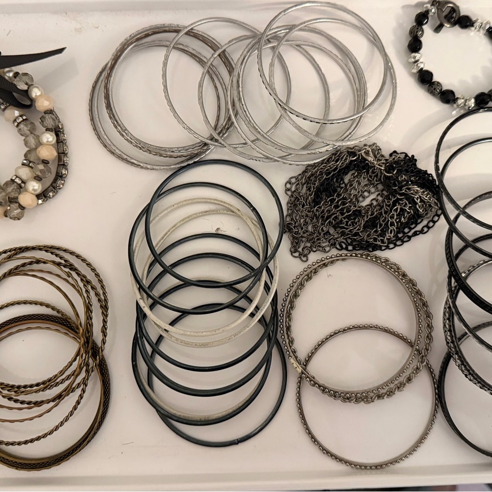 Elegant Silver and Black Bangle Set